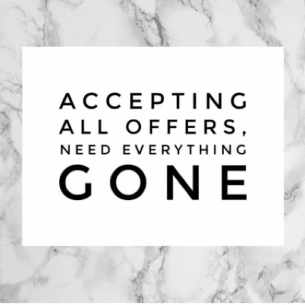 Revolve, House of Harlow, LPA, Acacia, etc - all needs to go! 💞✨✨✨